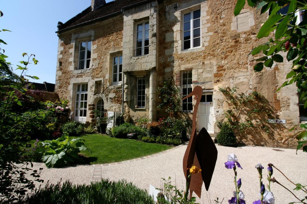 Logis - Hotel & Restaurant Du Tribunal Mortagne-au-Perche Eksteriør bilde