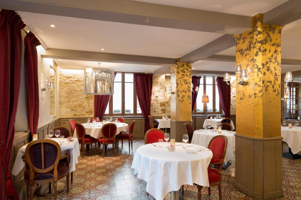 Logis - Hotel & Restaurant Du Tribunal Mortagne-au-Perche Eksteriør bilde
