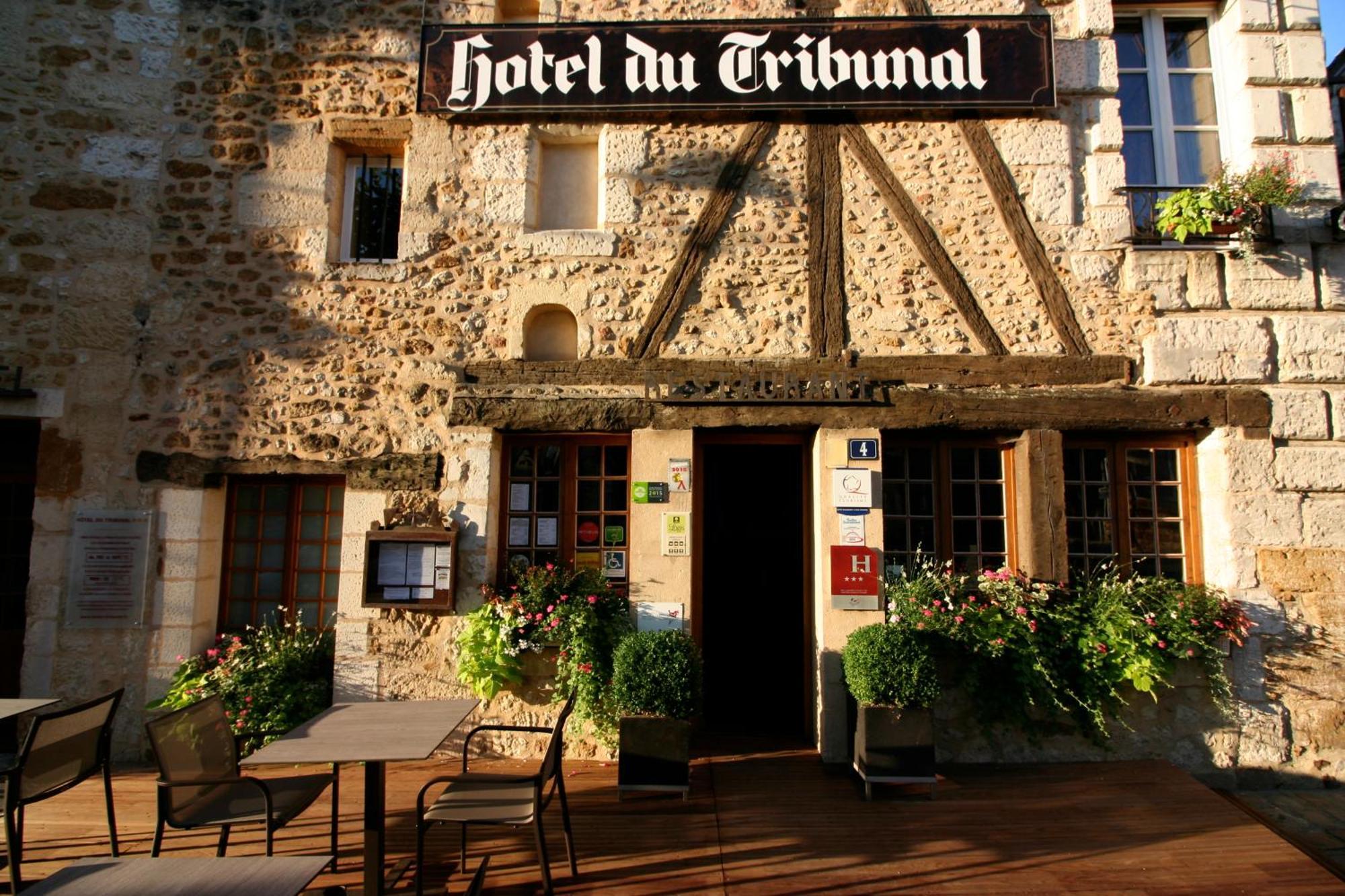 Logis - Hotel & Restaurant Du Tribunal Mortagne-au-Perche Eksteriør bilde
