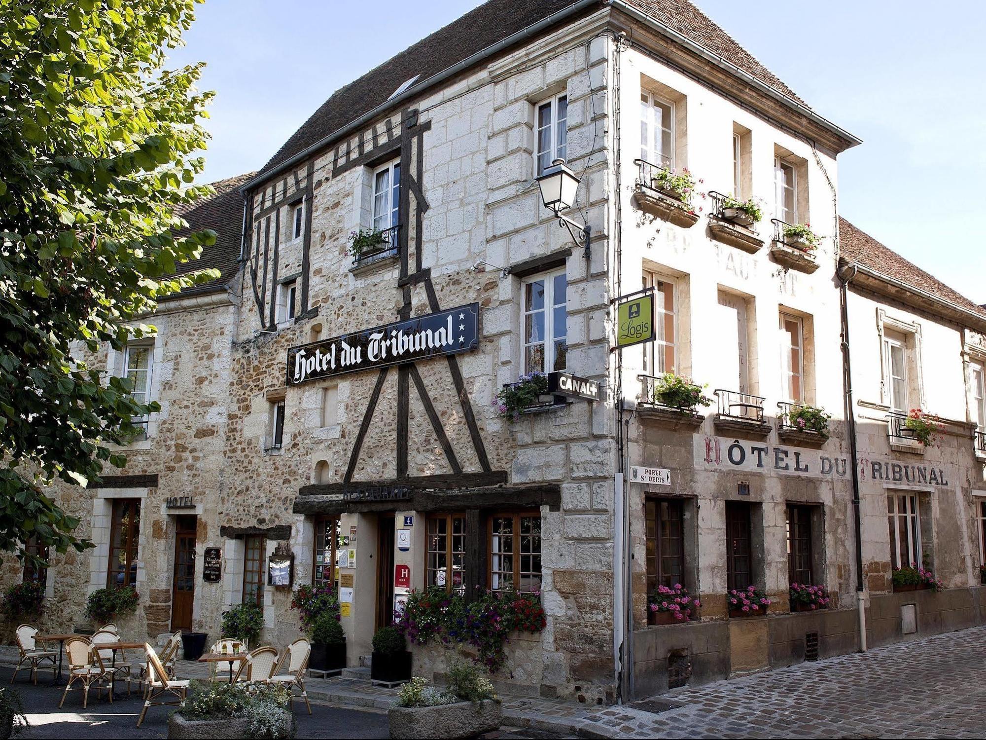 Logis - Hotel & Restaurant Du Tribunal Mortagne-au-Perche Eksteriør bilde