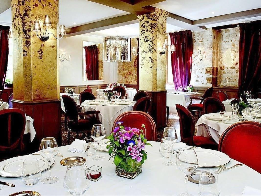 Logis - Hotel & Restaurant Du Tribunal Mortagne-au-Perche Eksteriør bilde